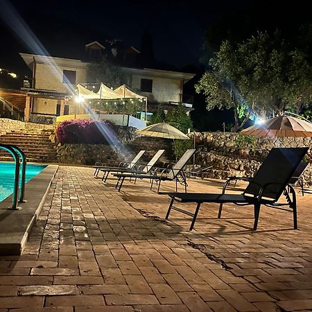 Domus Arco Romano Guest House 伊特里 外观 照片