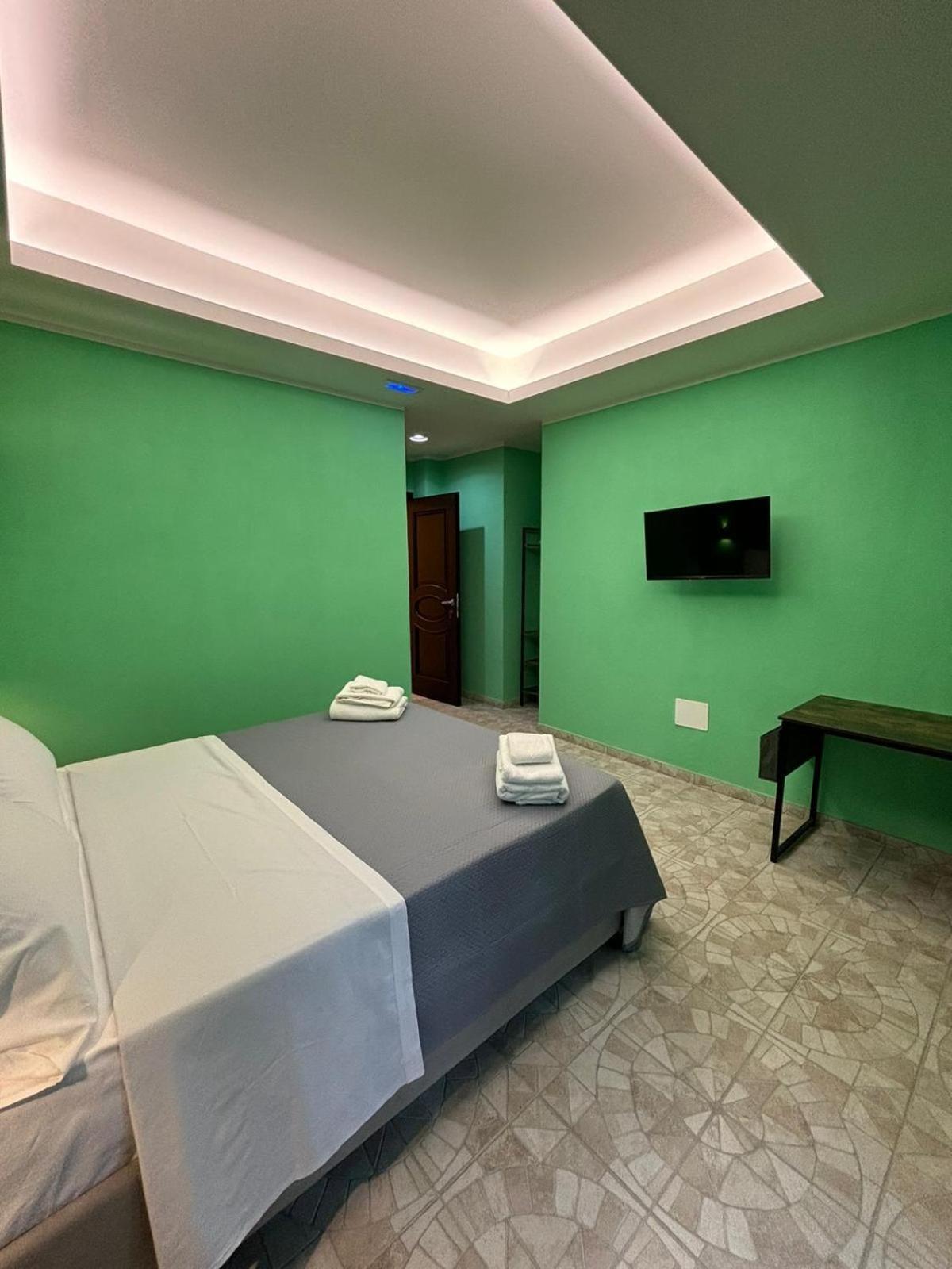 Domus Arco Romano Guest House 伊特里 外观 照片