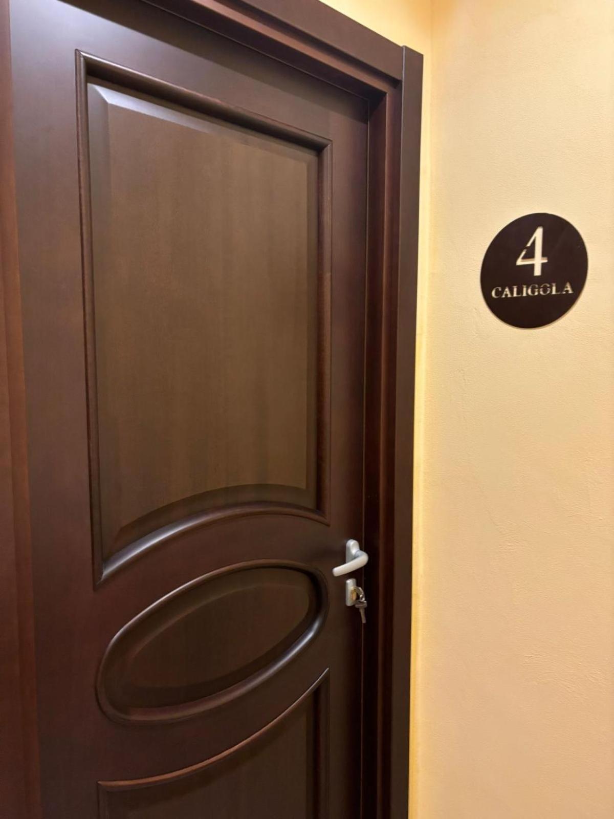 Domus Arco Romano Guest House 伊特里 外观 照片